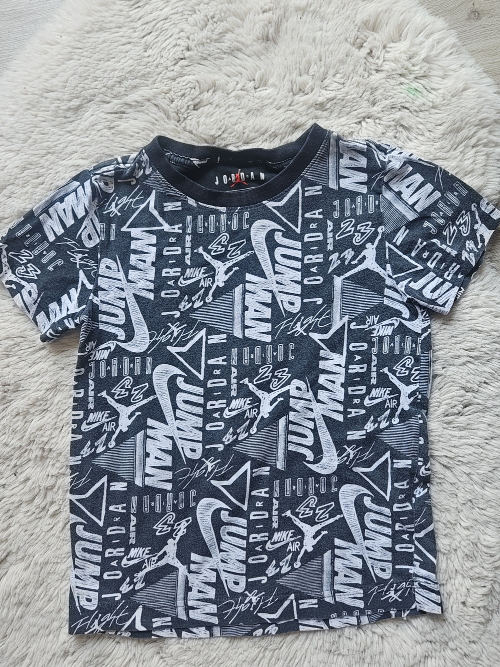 Jordan Boys All Over Print Jumpman Graphic T-Shirt - Black & White Size 5/6T🩷
